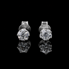4mm Flower-Bud Moissanite Stud Earrings